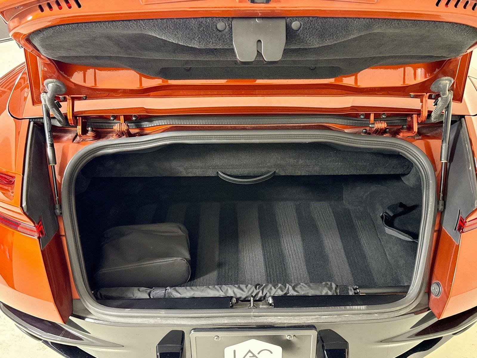Used 2019 Cinnabar Orange Aston Martin Volante image 25
