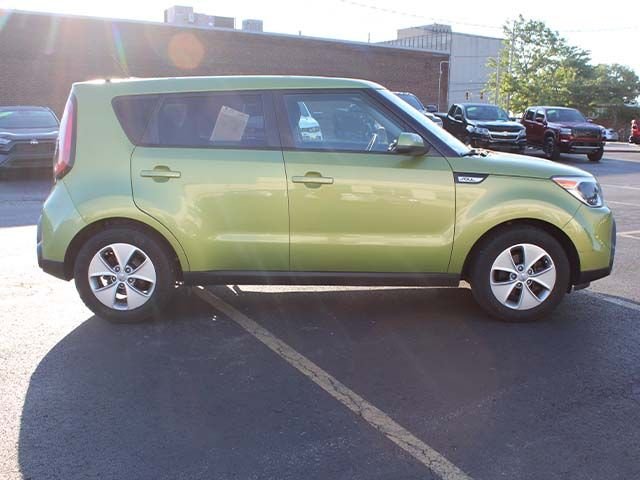 Used 2015 Alien II Kia Base image 5