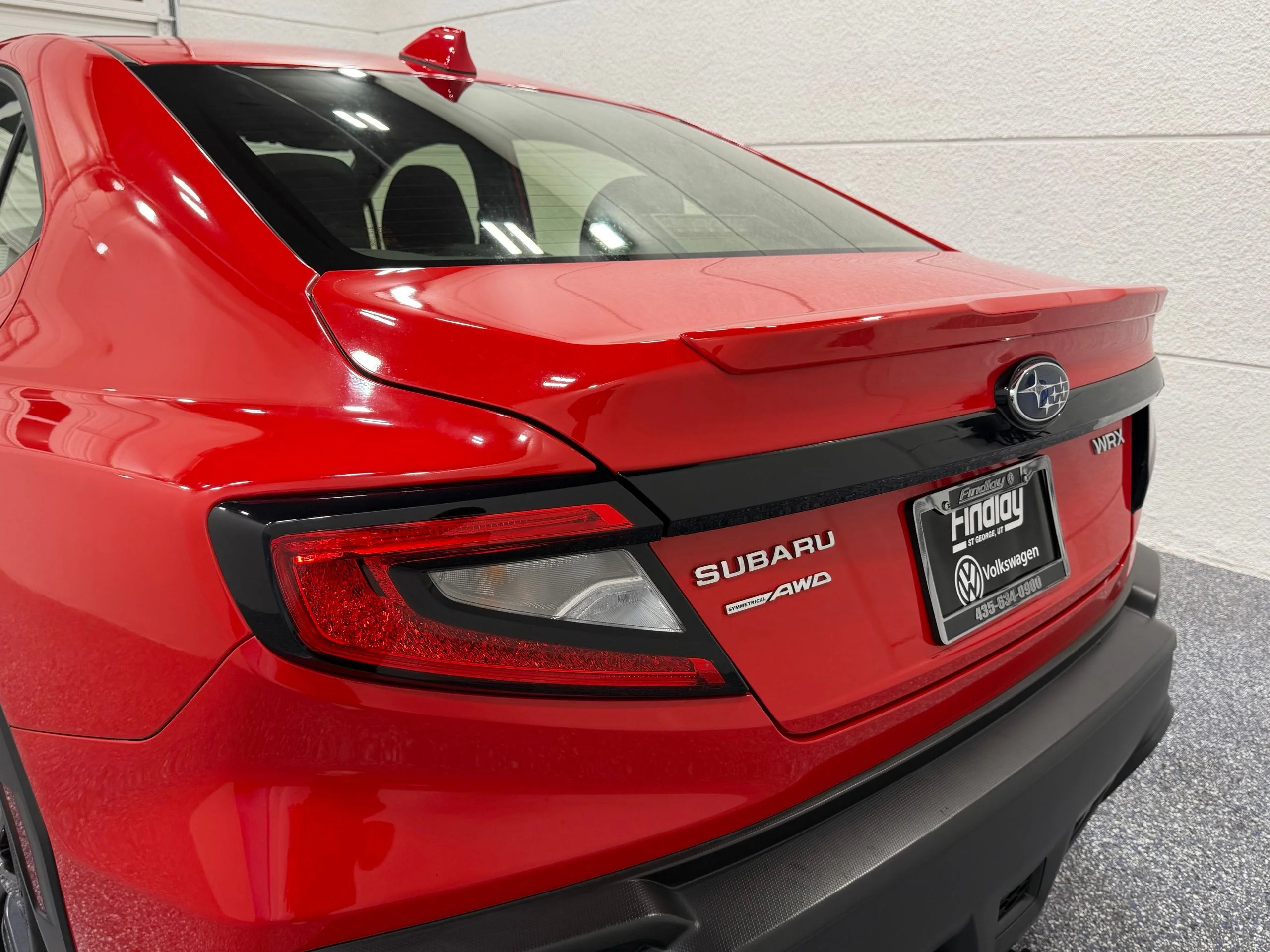 Used 2022 Red Subaru Premium image 16