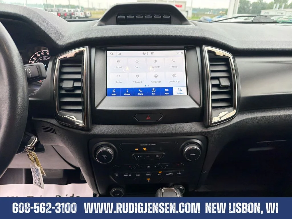 Used 2021 Silver Ford XLT image 17