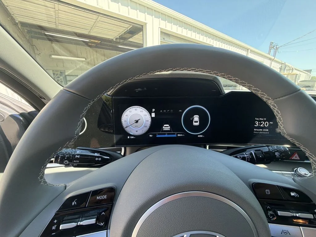 Used 2024 Gray Hyundai SEL image 15
