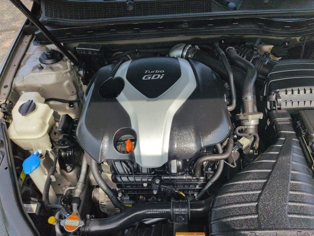 Used 2011 Silver Kia SX image 31