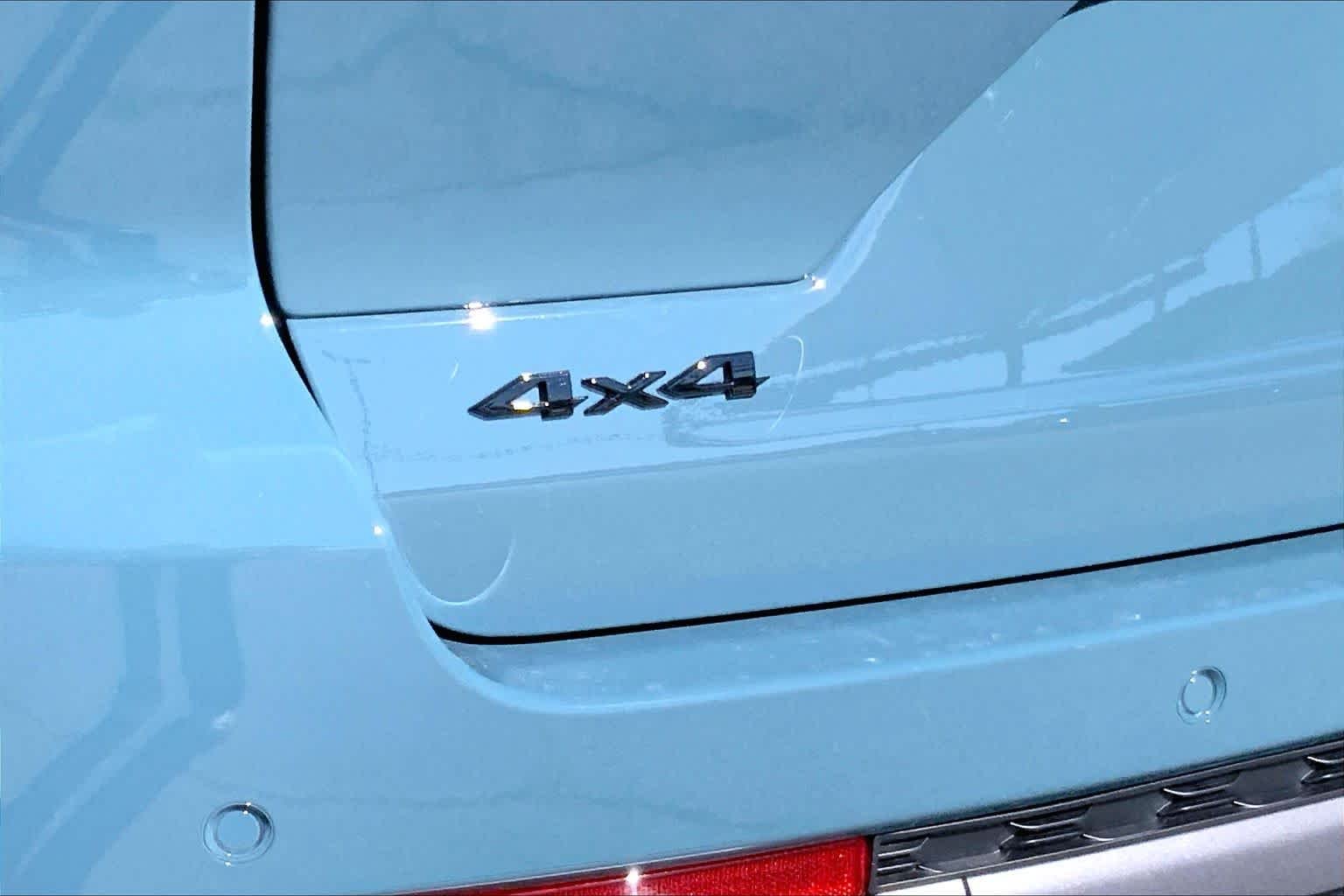 New 2026 Steel Blue Exterior Paint Jeep Limited image 14