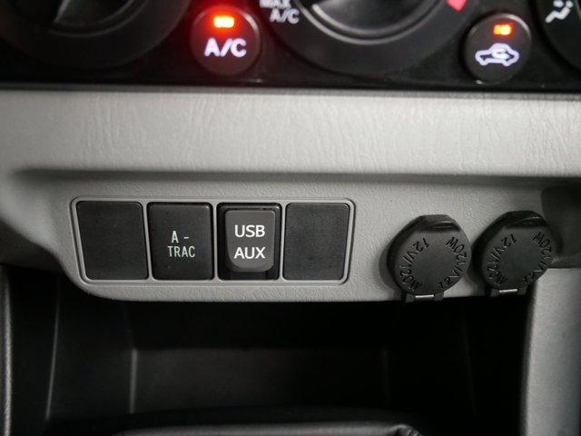 Used 2013 Silver Streak Metallic Toyota Extended Cab TRD Off-Road w/ Extra Value Pkg image 27