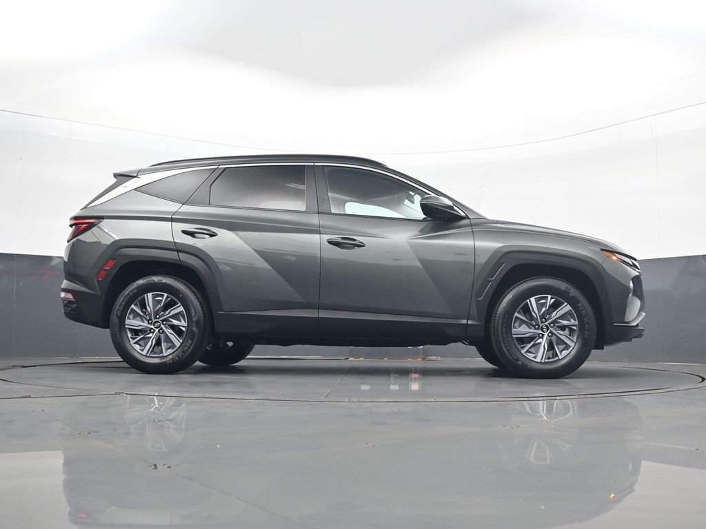 Used 2022 Gray Hyundai Blue image 25