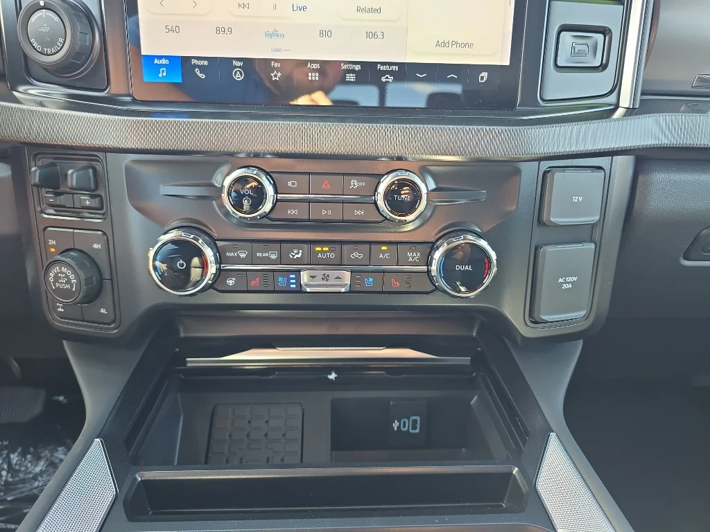 New 2026 Avalanche Ford F-350® Platinum® image 24