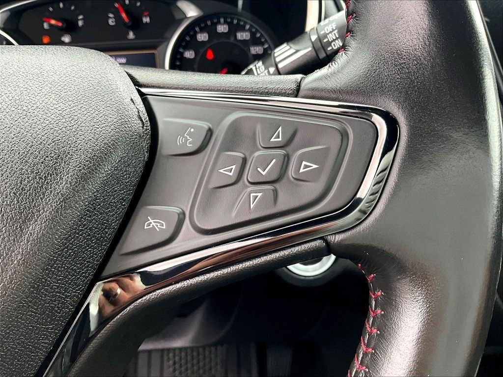 Used 2022 Gray Chevrolet RS image 25