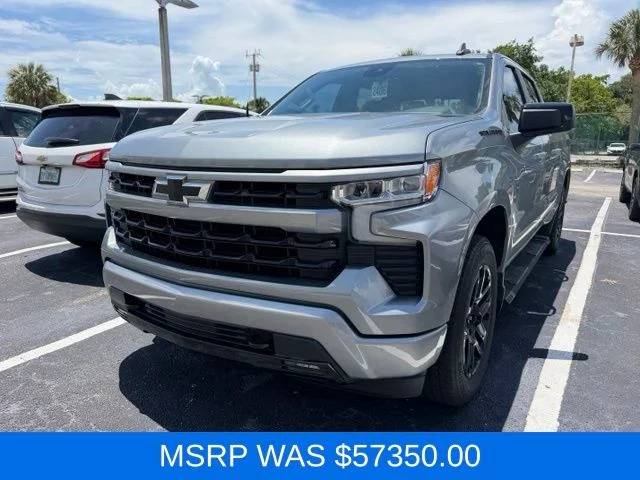 Used 2023 Gray Chevrolet RST image 3