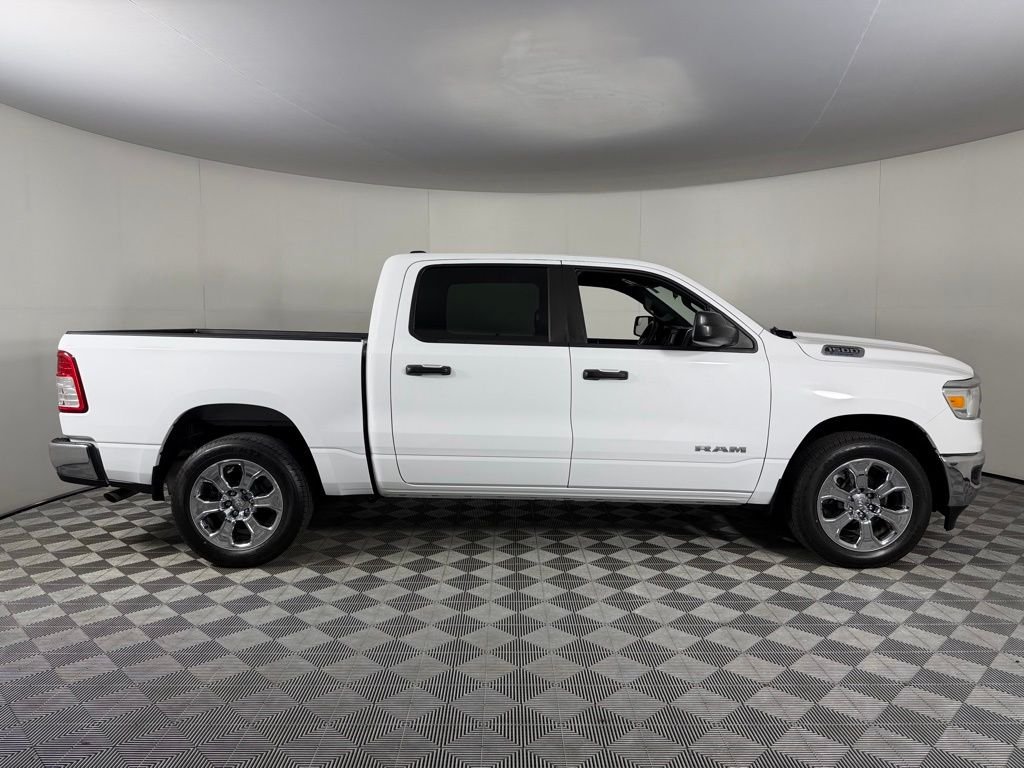 Certified Used 2024 White Ram Big Horn/Lone Star image 5
