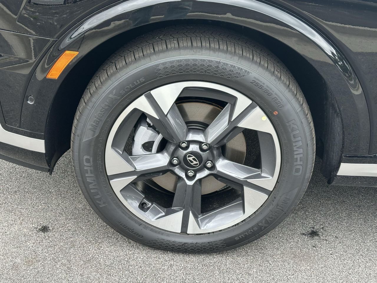 New 2026 Abyss Black Pearl Hyundai Limited image 11