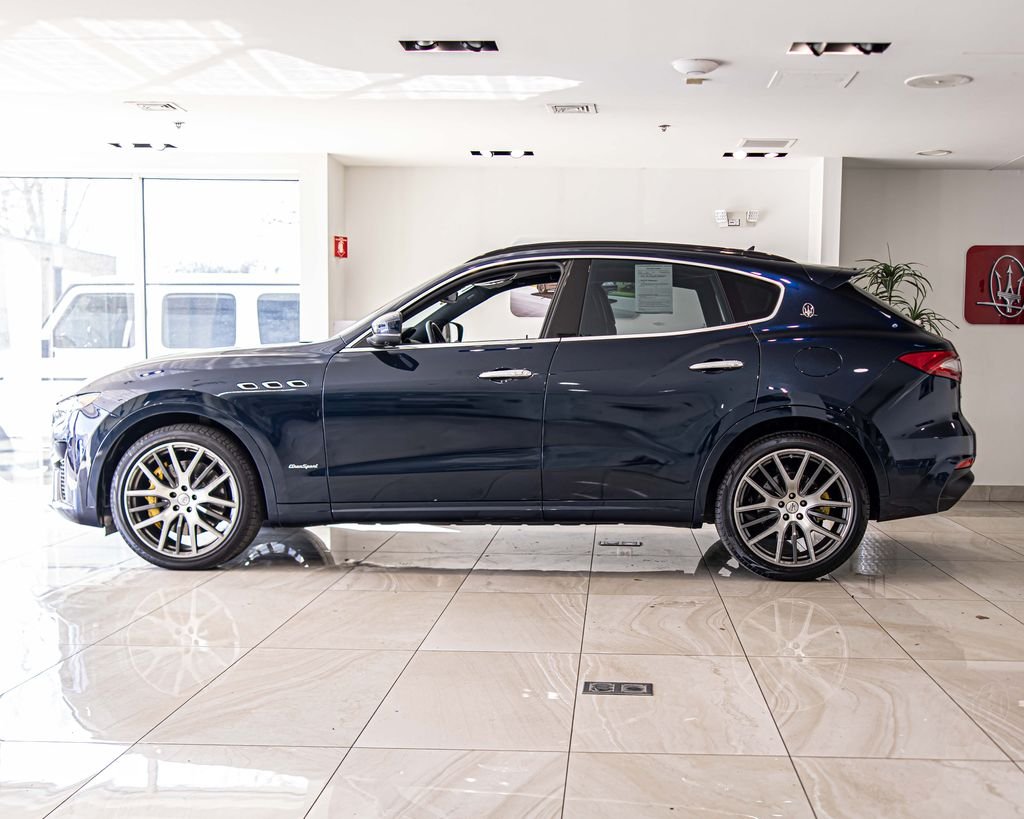 Used 2019 White Maserati S GranSport image 6