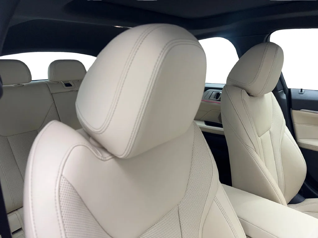 Used 2024 White BMW eDrive35 image 48