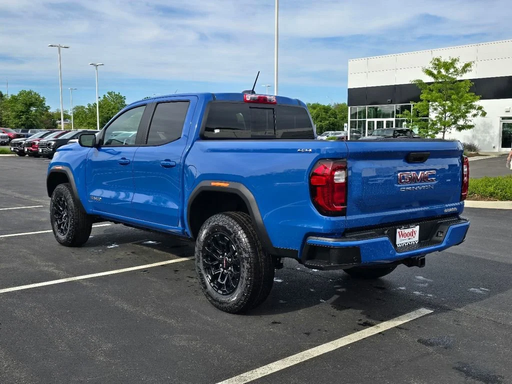 New 2026 Rapids Metallic GMC Elevation image 10