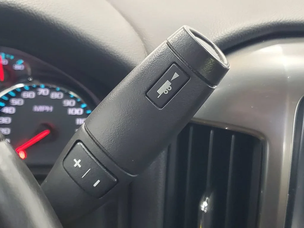 Used 2016 TUNGSTEN METALLIC Chevrolet LT image 12