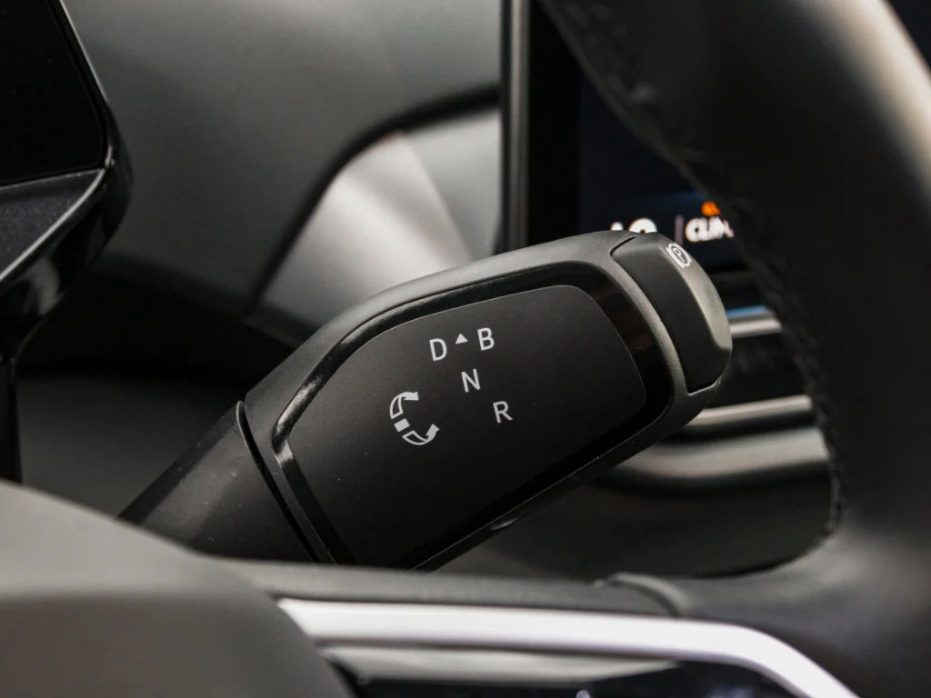 Used 2025 silver mist metallic Volkswagen Pro image 15