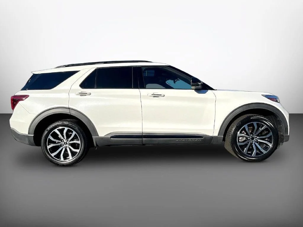 Used 2020 White Metallic Ford ST image 8
