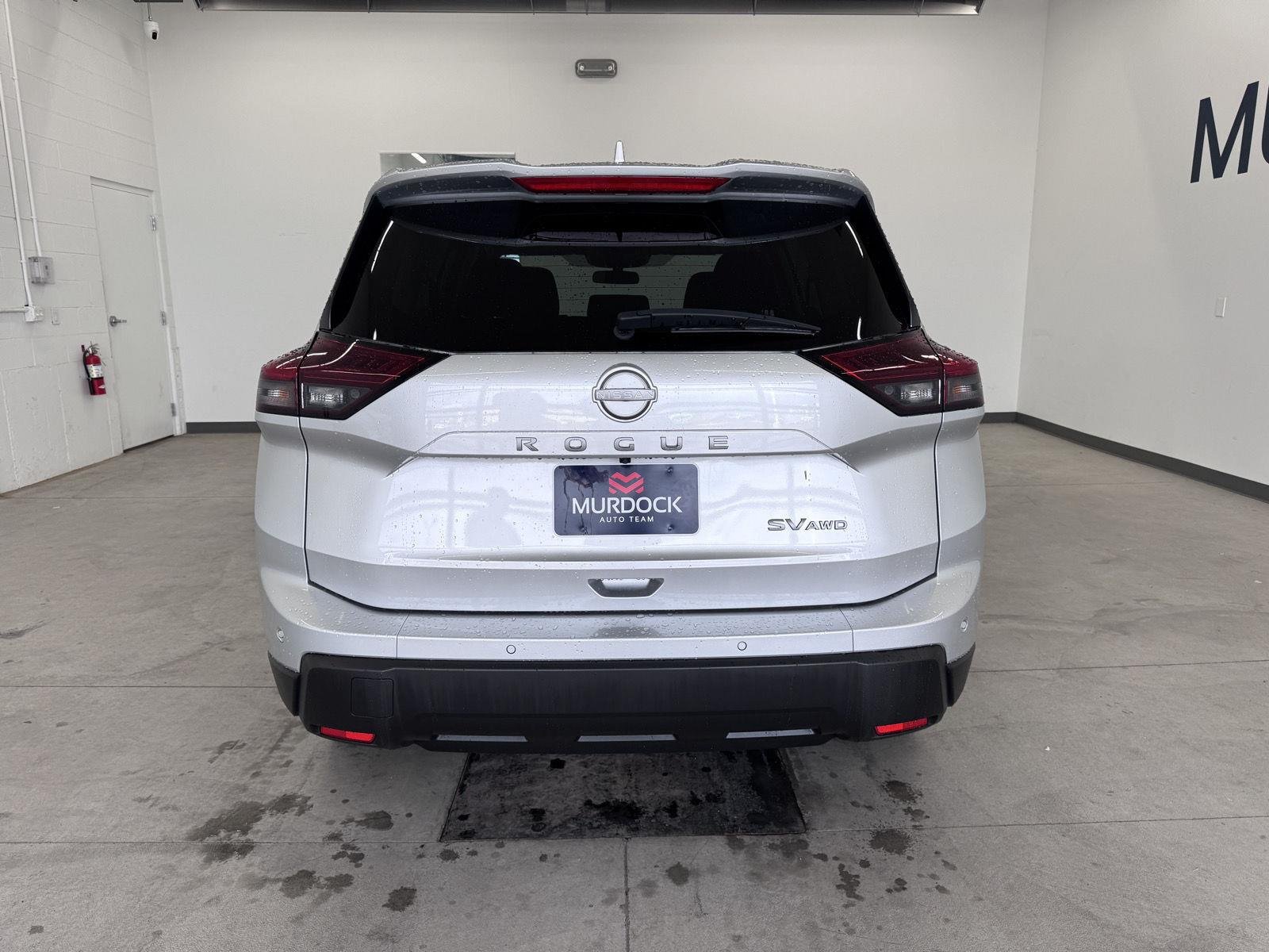 2024 Nissan Rogue SV - Photo 10