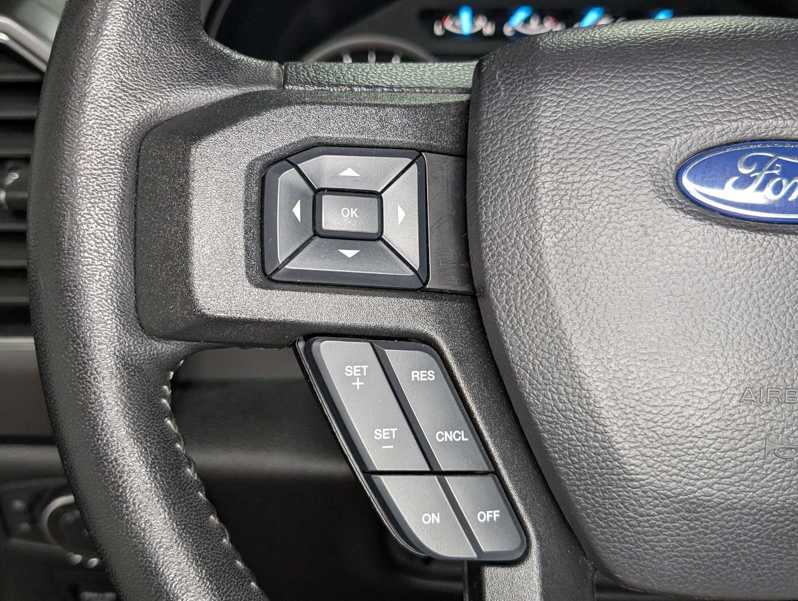 Used 2020 Agate Black Ford XLT image 37