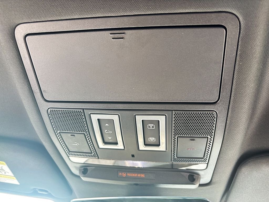 2022 Land Rover Defender X-Dynamic SE - Photo 27