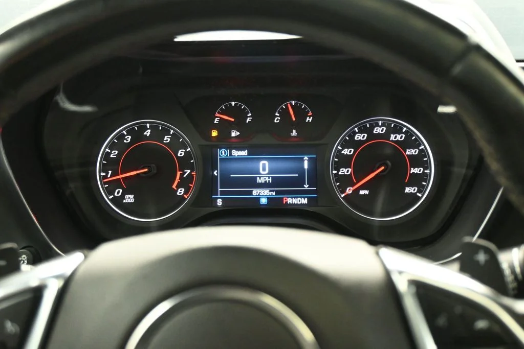 Used 2023 Gray Chevrolet 1LT image 17