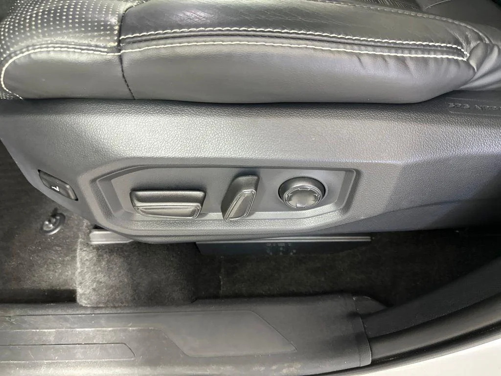 Used 2024 Pearl Toyota Capstone image 15