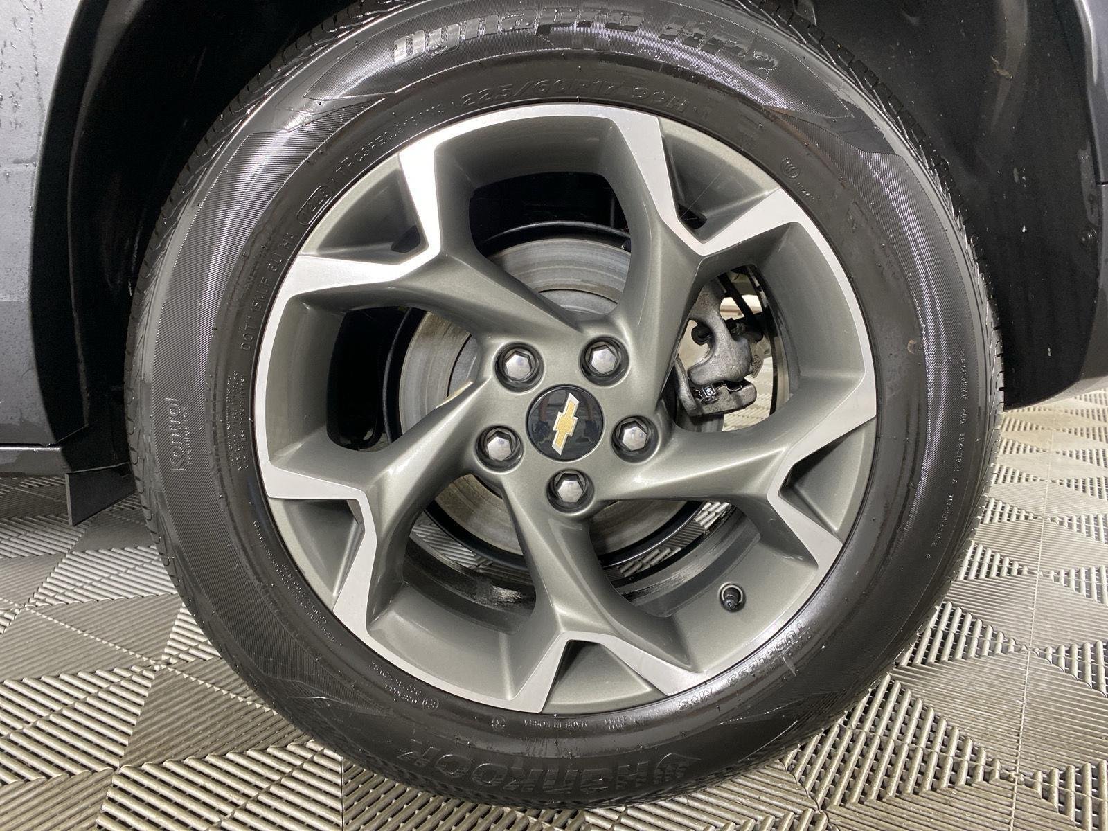 Used 2024 Mosaic Black Metallic Chevrolet LT image 9