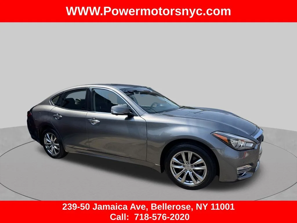 Used 2017 Gray INFINITI 3.7X image 7