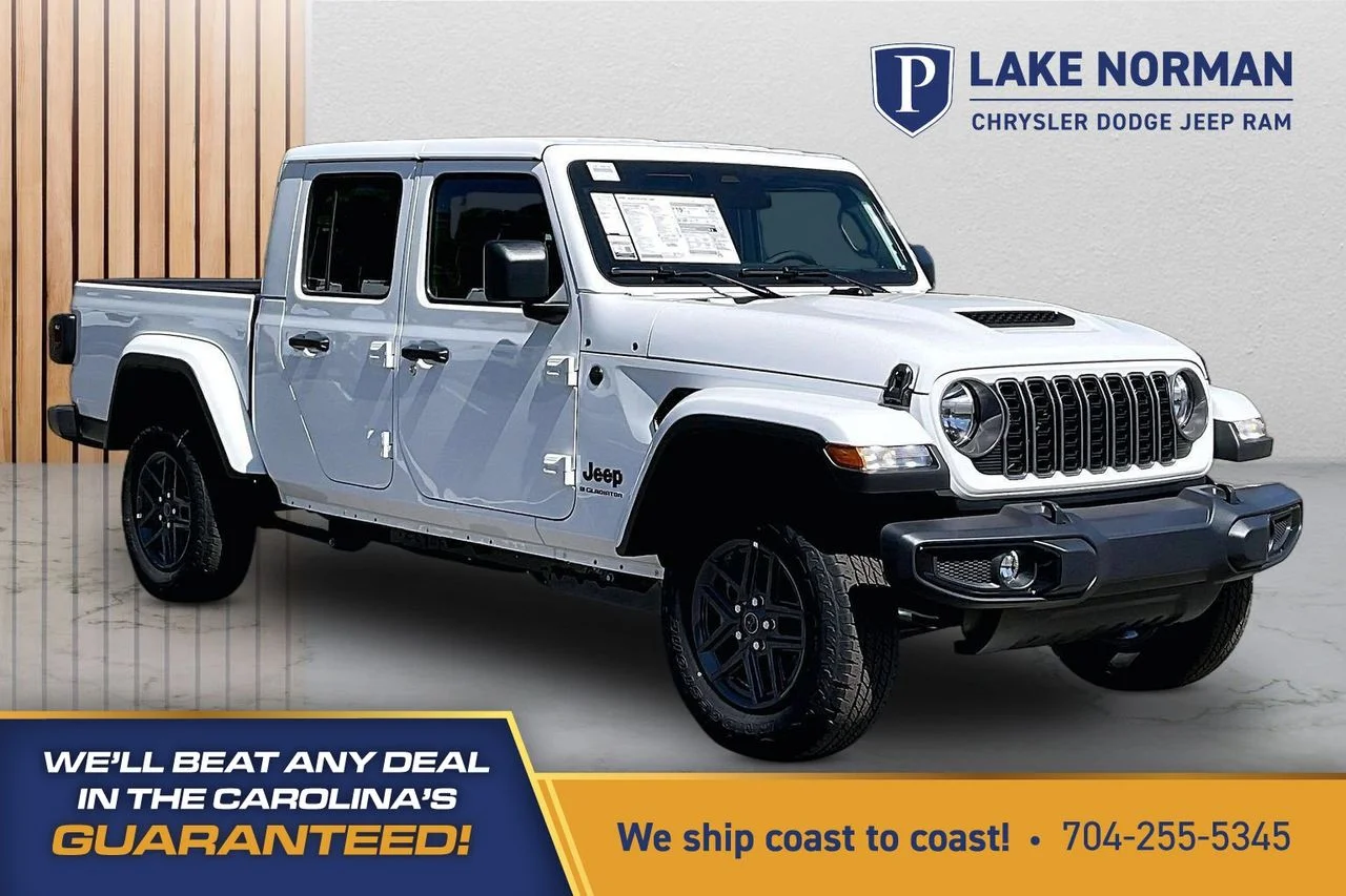 2026 Jeep Gladiator Sport S Auto's photo
