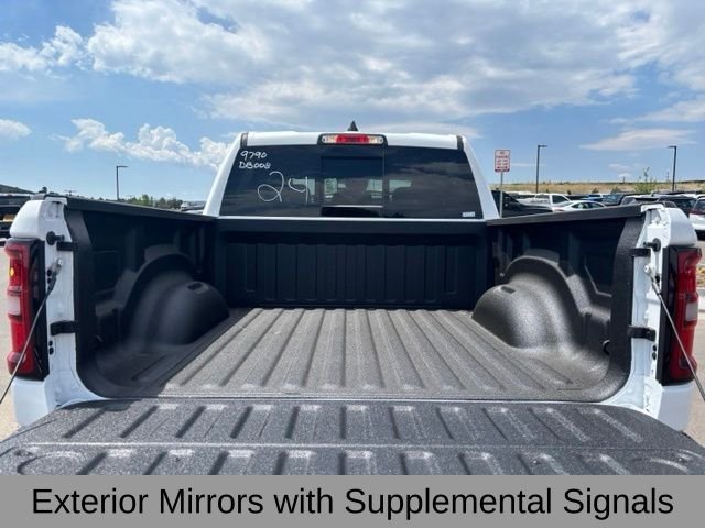 New 2026 Bright White Clear-Coat Exterior Paint RAM Laramie image 20