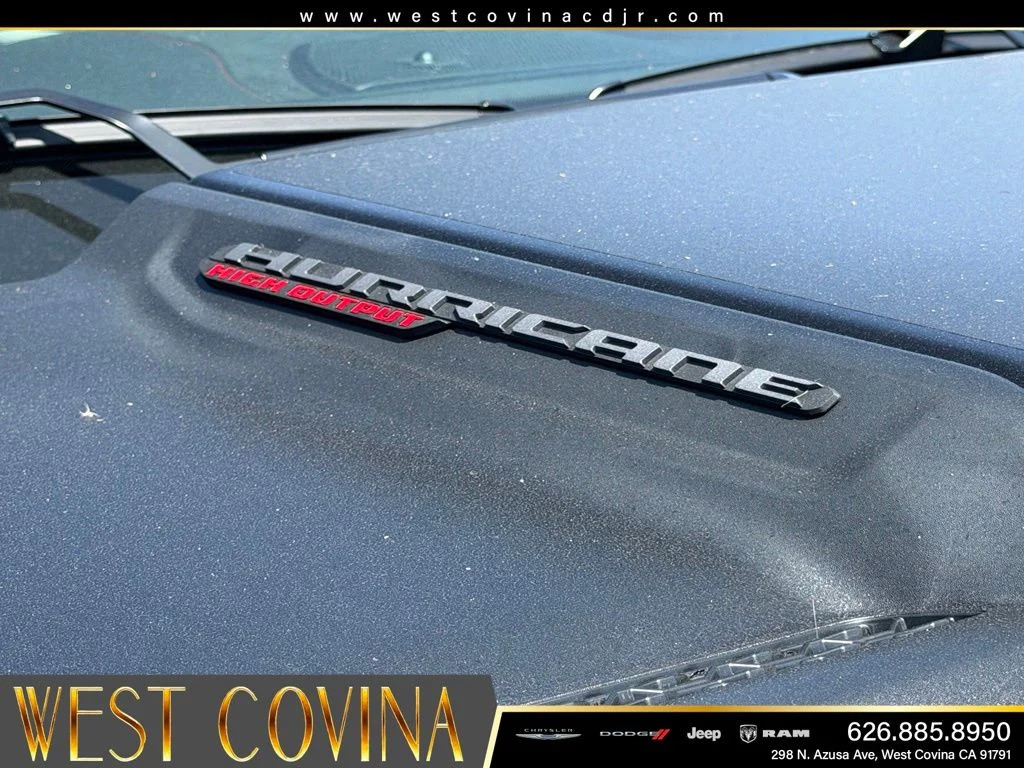 New 2026 Diamond Black Crystal Pearl-Coat Exterior Paint RAM RHO image 13