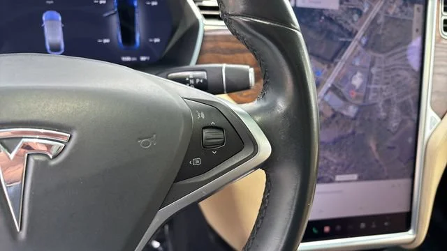 Used 2017 Blue Tesla 90D image 24