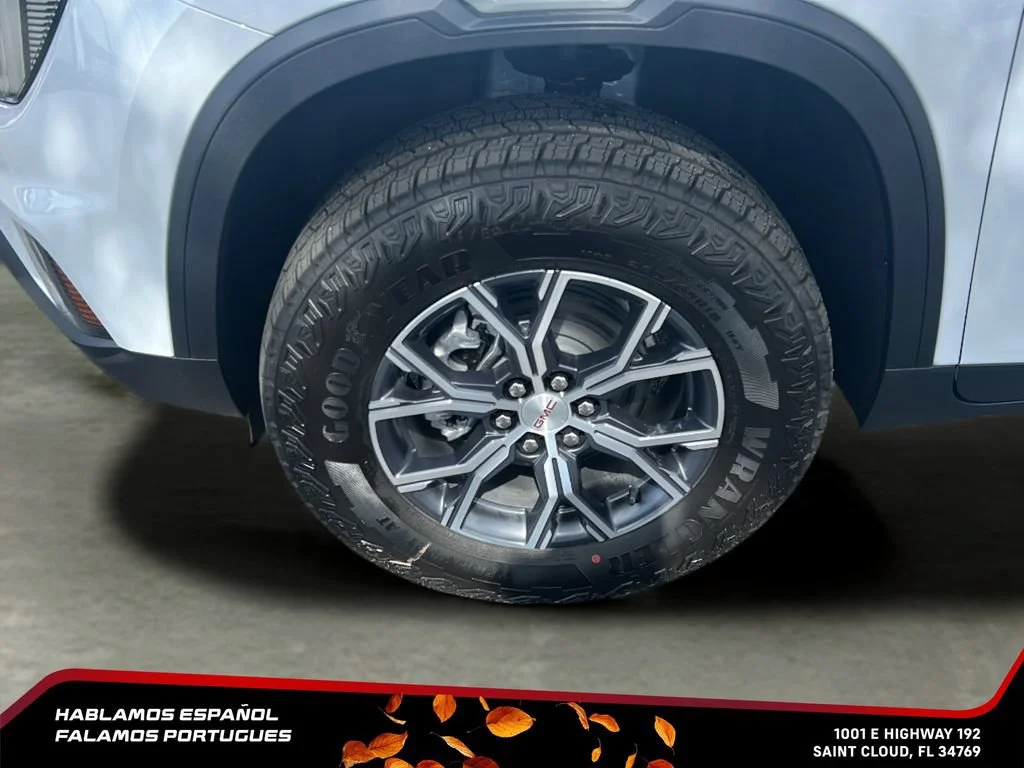 New 2026 Glacier White Tricoat GMC AT4 image 41