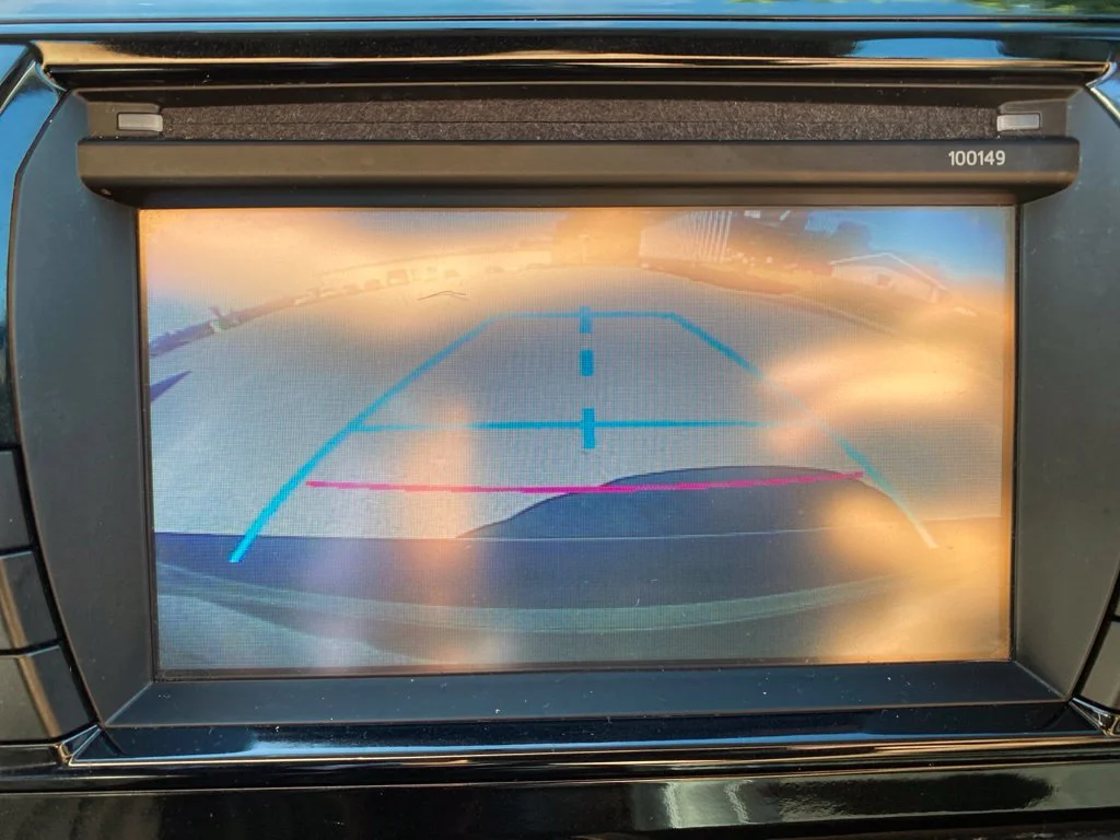 Used 2015  Toyota L image 24