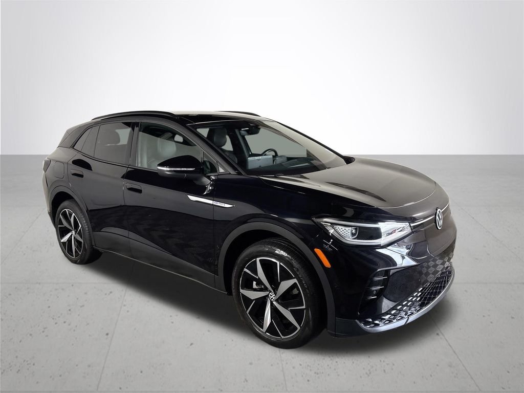 Certified Used 2023 Deep Black Volkswagen Pro S image 5