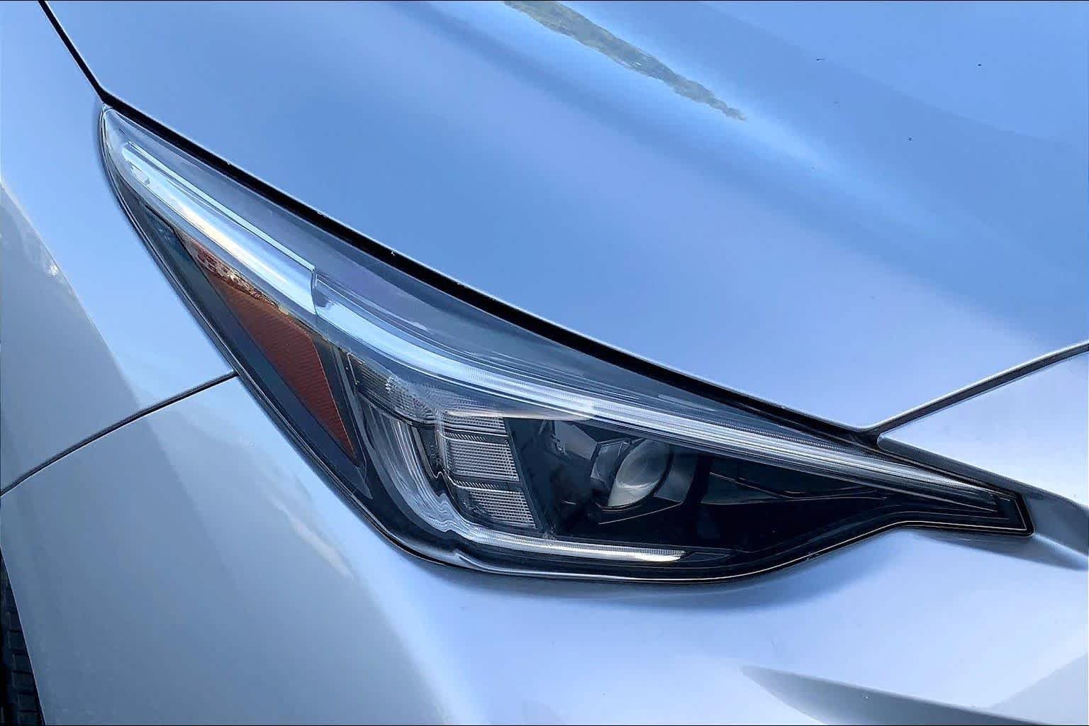 Used 2025 Ice Silver Metallic Subaru RS image 24