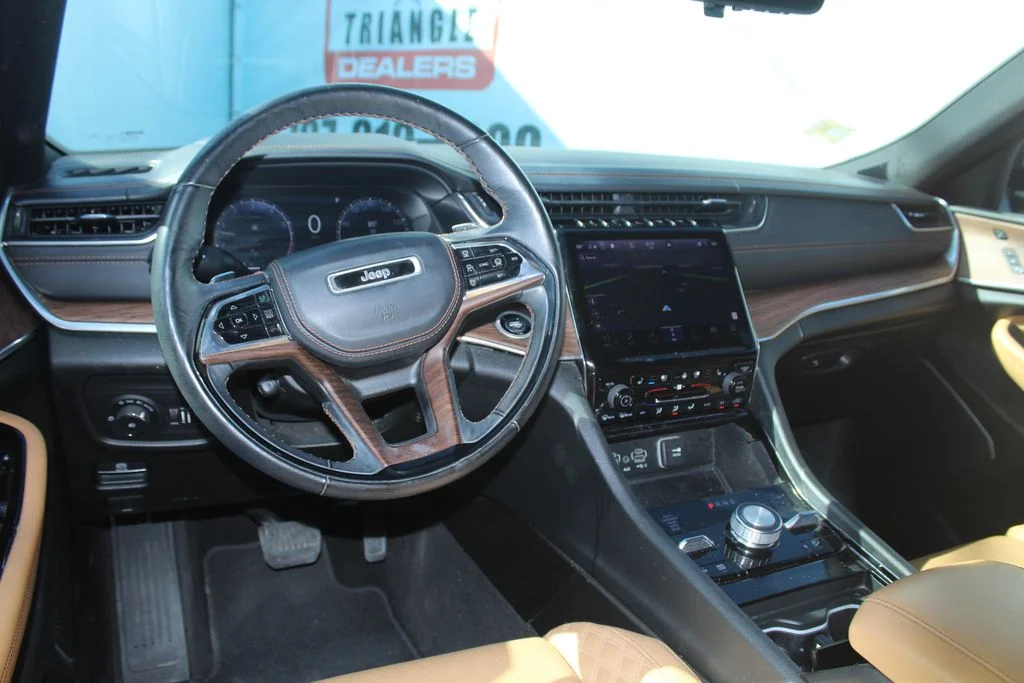 Used 2021 Gray Jeep Summit image 15