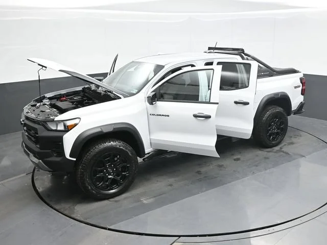 2026 Chevrolet Colorado Trail Boss - Photo 28