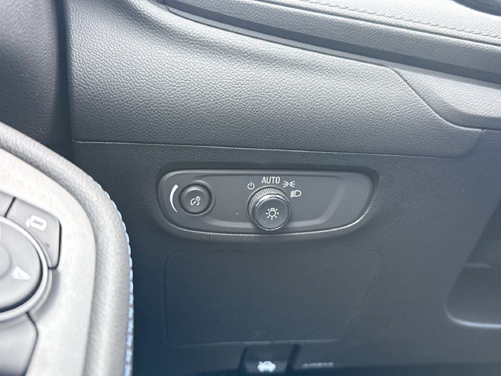 2026 Buick Encore GX Sport Touring - Photo 17