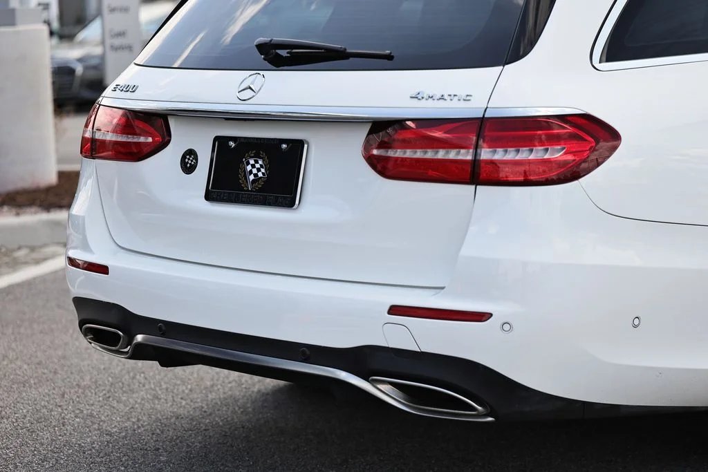 Used 2017 designo Diamond White Metallic Mercedes-Benz E 400 image 9