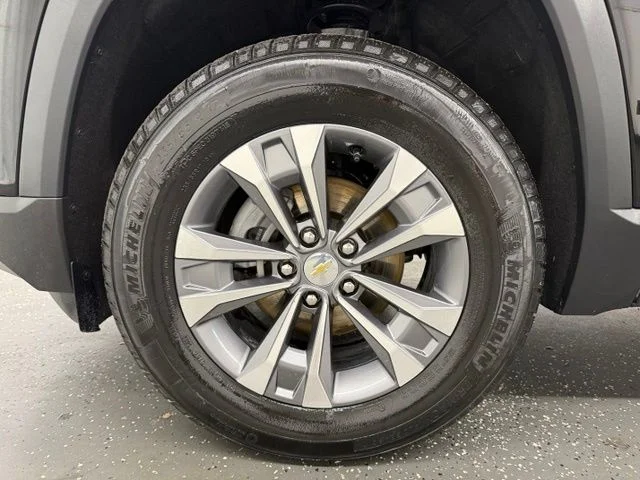 2026 Chevrolet Equinox LT - Photo 19