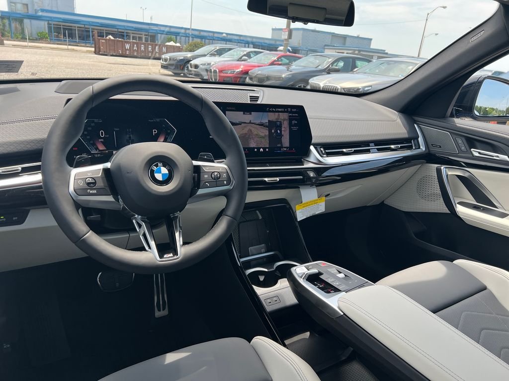 Used 2026 Blue BMW xDrive28i image 26