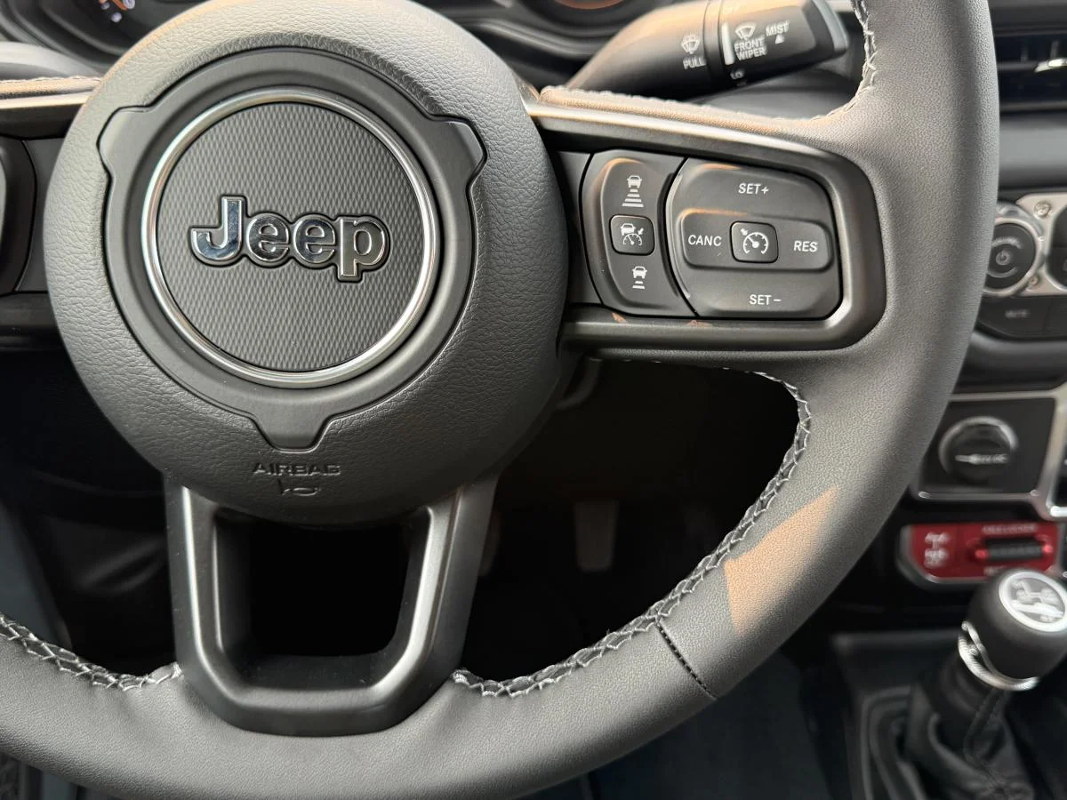 New 2026 Dark blue Jeep Mojave X image 28