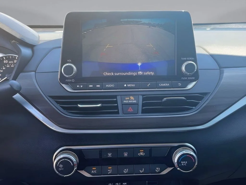 2025 Nissan Altima SV - Photo 20