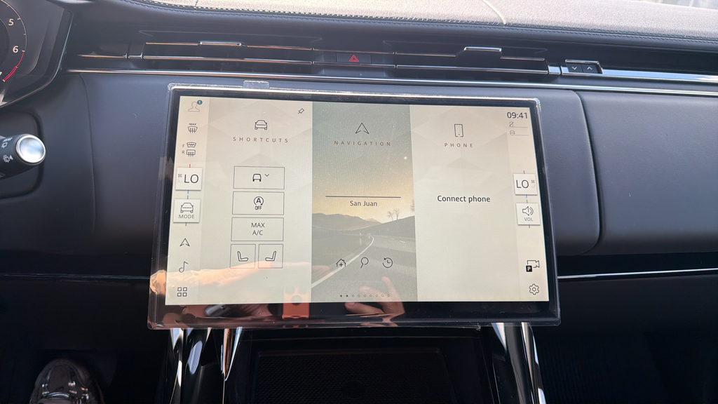 New 2026 Santorini Black Land Rover SE image 22