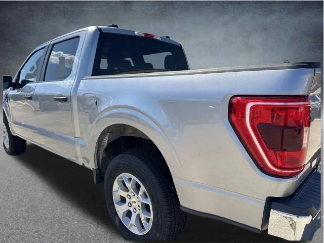 Used 2023 Silver Ford XLT image 18