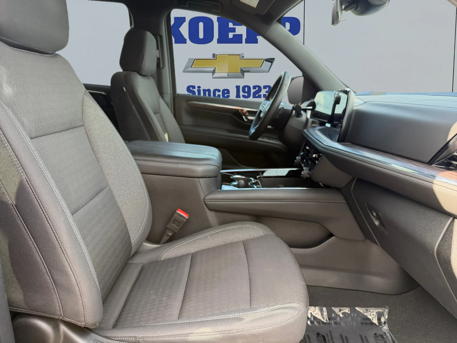 Used 2025 Lakeshore Blue Metallic Chevrolet LS image 17
