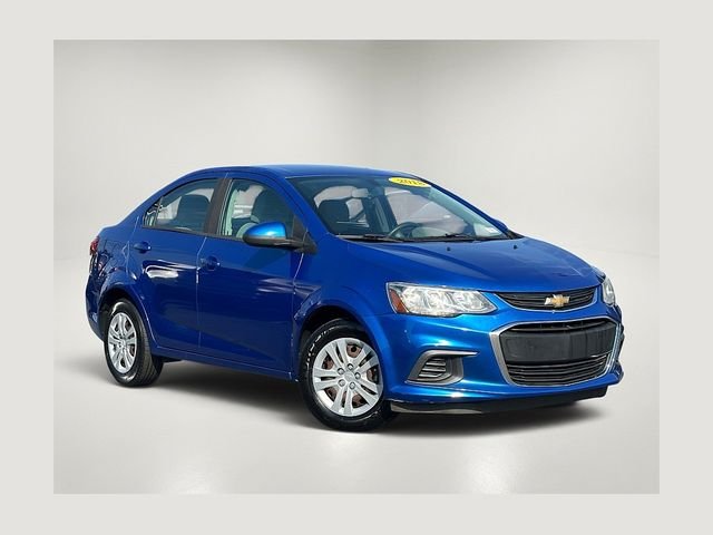 Used 2018 Blue Chevrolet LS image 1