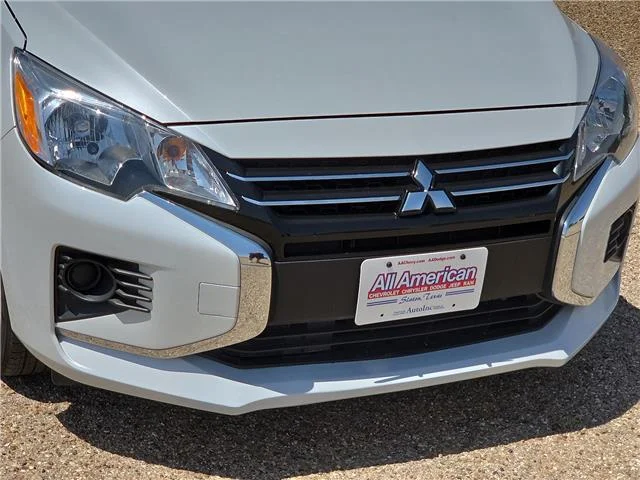 Used 2024 Starlight Silver Metallic Mitsubishi ES image 6