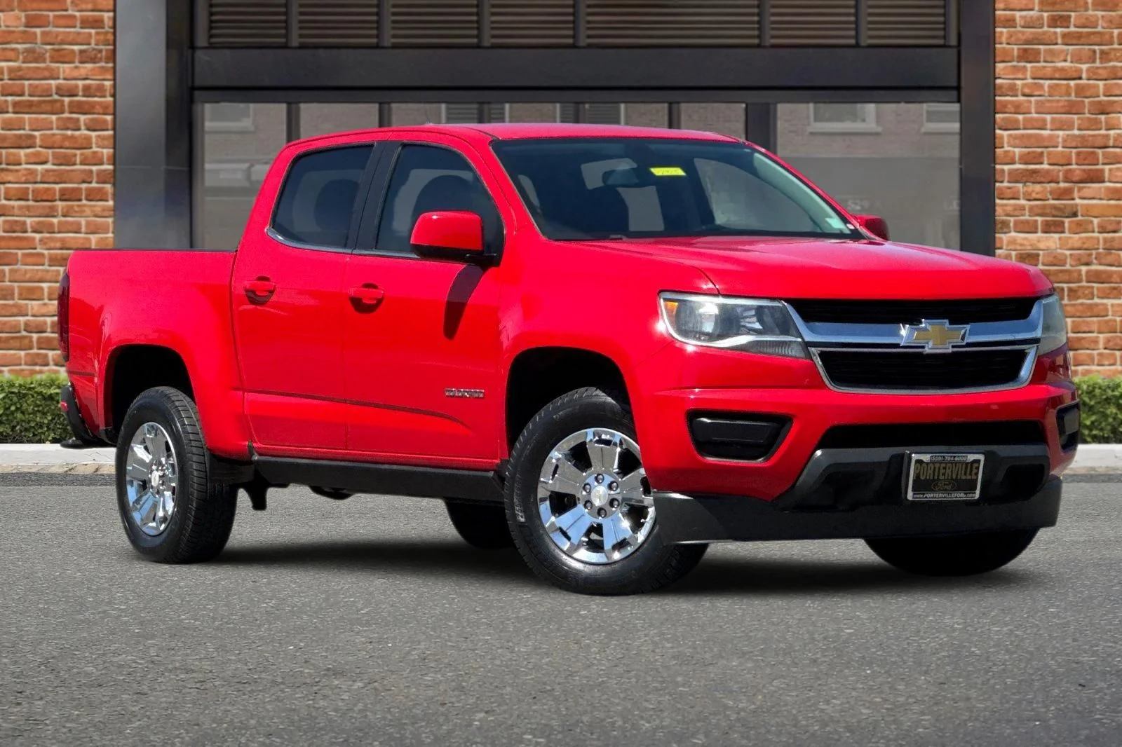 Used 2015 Red Chevrolet LT image 2