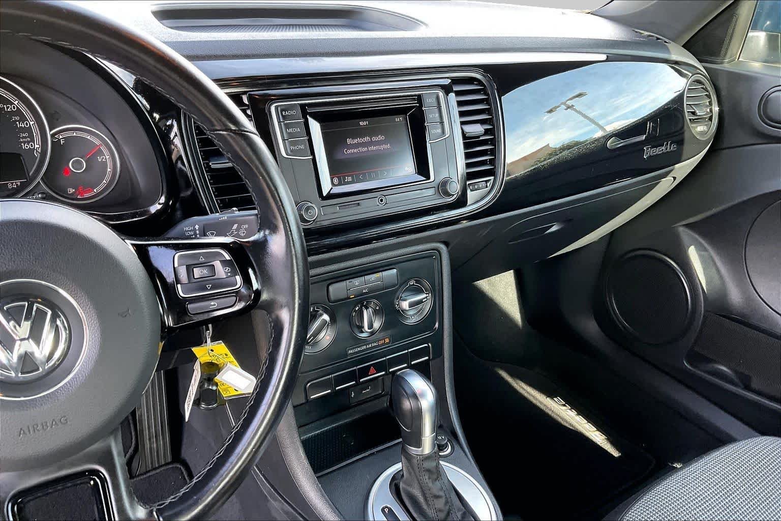Used 2019 Silk Blue Metallic Volkswagen S image 6